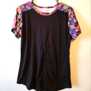LULAROE  SHORT SLEVE SHIRT XS